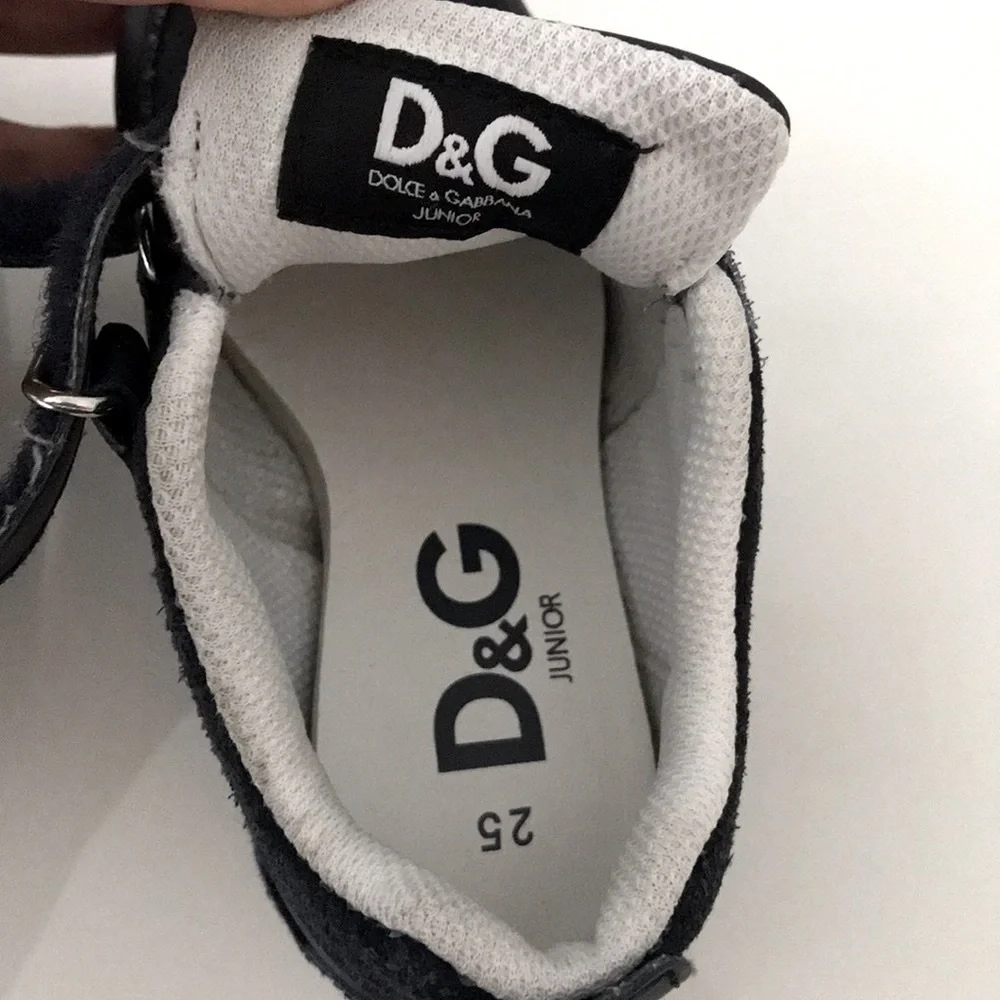 D&G Junior Navy Sneakers Size‎ 25